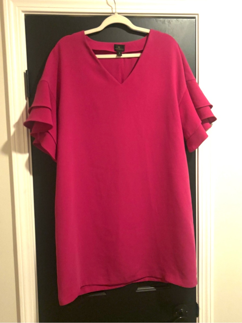 Worthington Fuchsia V-Neck Ruffle Sleeve Tunic